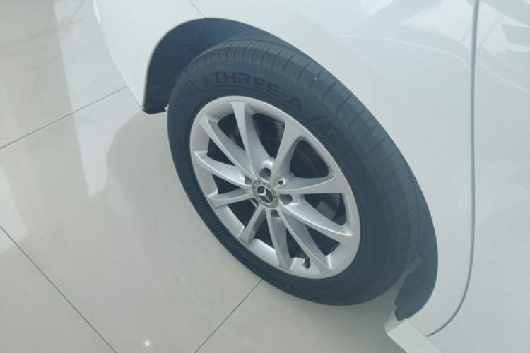 Used Mercedes-Benz A-Class 2020 A 200 L Sport Sedan Right Rear Wheel Hub