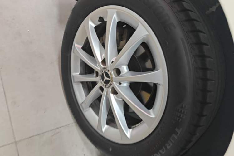 Used Mercedes-Benz A-Class 2020 A 200 L Sport Sedan Right Rear Wheel Hub
