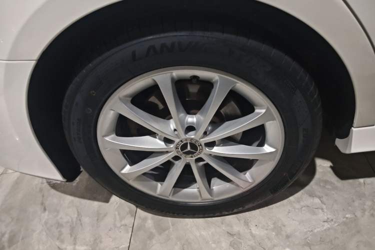 Used Mercedes-Benz A-Class 2020 A 200 L Sport Sedan Right Rear Wheel Hub