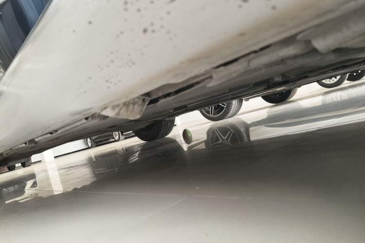 Used Mercedes-Benz A-Class 2020 Revised A 180 L Right Side Sill