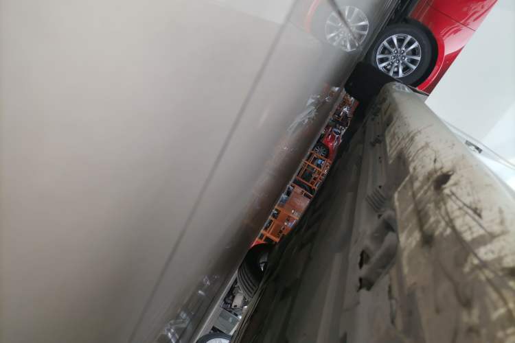Used Mercedes-Benz A-Class 2020 Restyled A 200 L Sport Sedan Fashion Version Right Side Sill