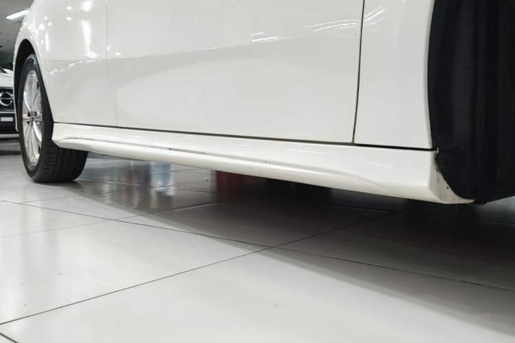 Used Mercedes-Benz A-Class 2020 Restyled A 200 L Sport Sedan Dynamic Version Right Side Sill