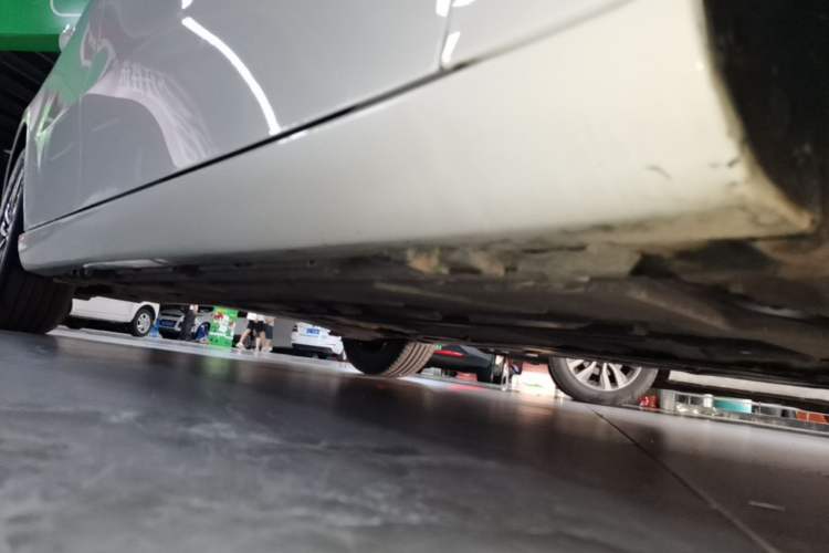 Used Mercedes-Benz A-Class 2020 Revised A 180 L Right Side Sill