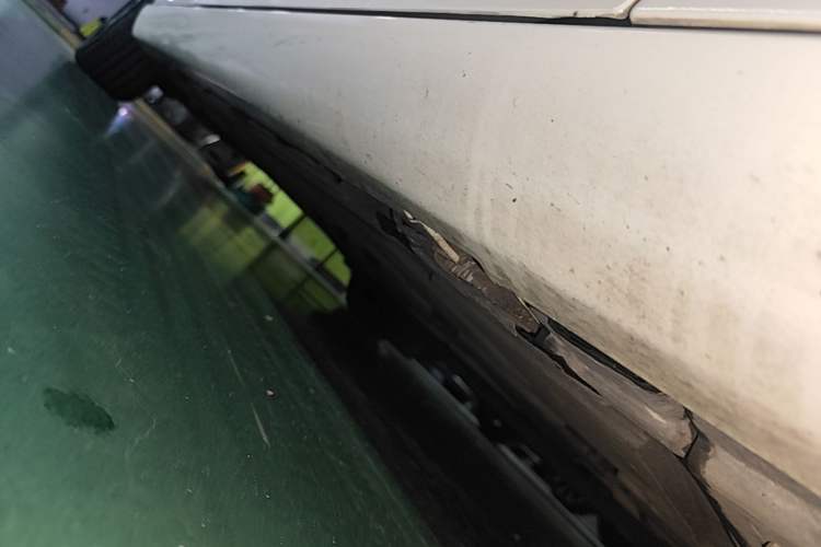 Used Mercedes-Benz A-Class 2020 Revised A 180 L Right Side Sill