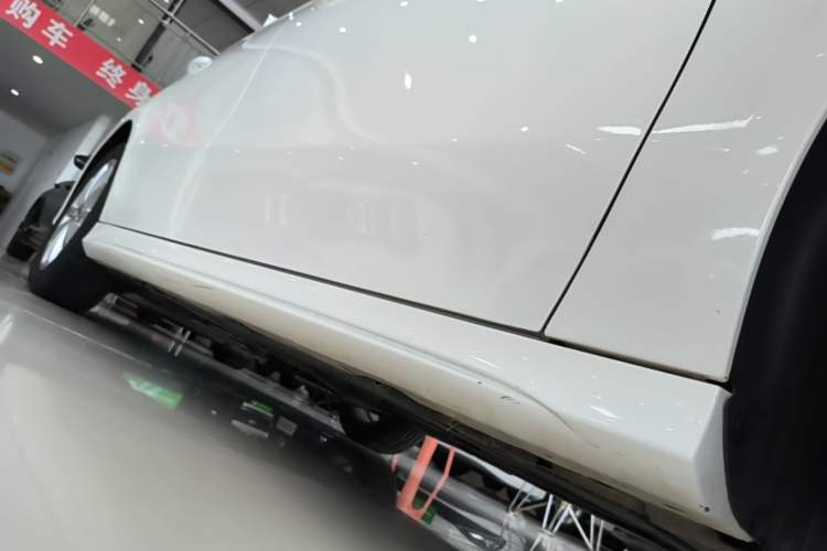 Used Mercedes-Benz A-Class 2020 Restyled A 200 L Sport Sedan Fashion Version Right Side Sill