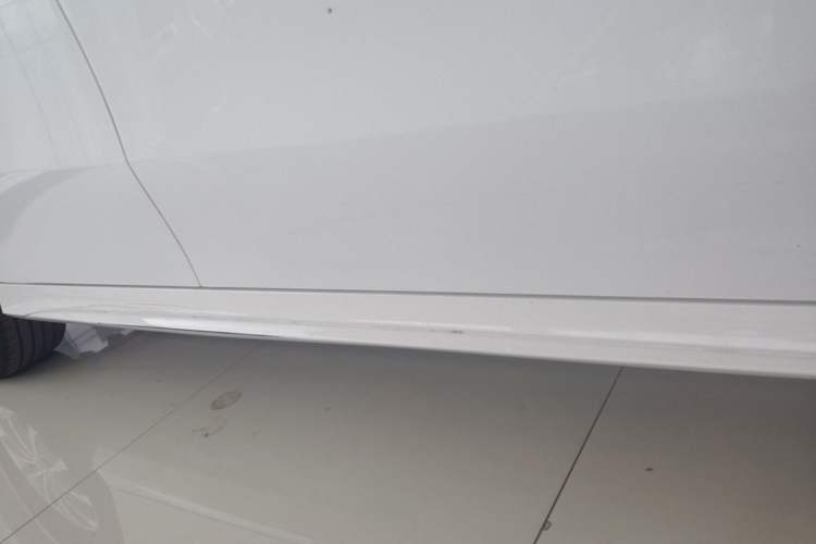Used Mercedes-Benz A-Class 2020 A 200 L Sport Sedan Right Side Sill