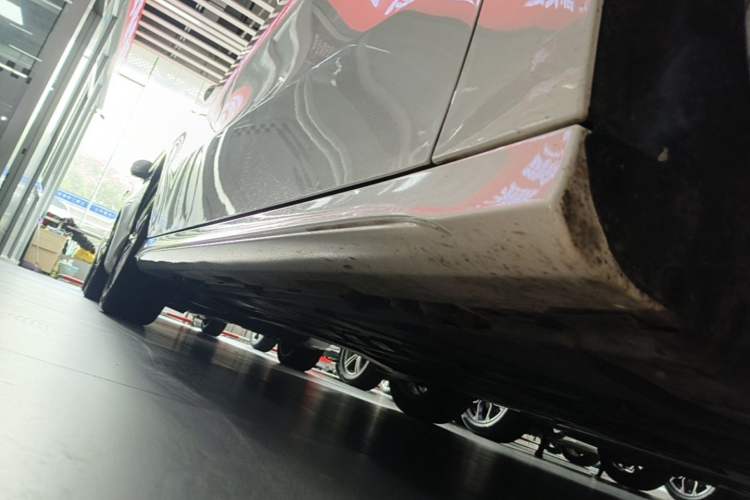 Used Mercedes-Benz A-Class 2020 Restyled A 200 L Sport Sedan Fashion Version Right Side Sill