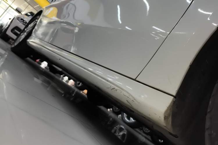 Used Mercedes-Benz A-Class 2020 A 200 L Sport Sedan Right Side Sill