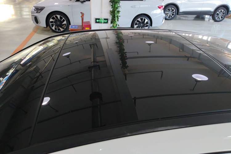 Used Mercedes-Benz A-Class 2020 Restyled A 200 L Sport Sedan Fashion Version Roof