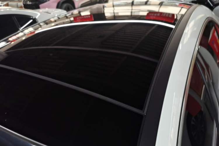 Used Mercedes-Benz A-Class 2020 Restyled A 200 L Sport Sedan Fashion Version Roof