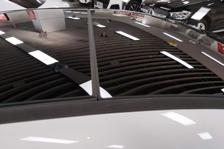 Used Mercedes-Benz A-Class 2020 Restyled A 200 L Sport Sedan Fashion Version Roof