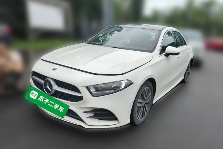 Ojetý Mercedes-Benz A-Class 2020 A 180 L Sport Sedan Guazi used car, China used car export, Used car for sale, Used  cars, Cheapest cars for sale
