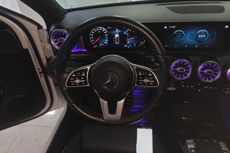 Used Mercedes-Benz A-Class 2020 A 200 L Steering Wheel