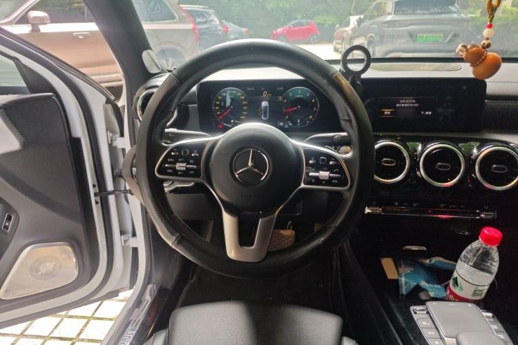 Used Mercedes-Benz A-Class 2020 Second Facelift A 180 L Sport Sedan Steering Wheel