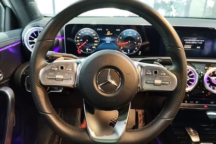 Used Mercedes-Benz A-Class 2020 Restyled A 200 L Sport Sedan Fashion Version Steering Wheel