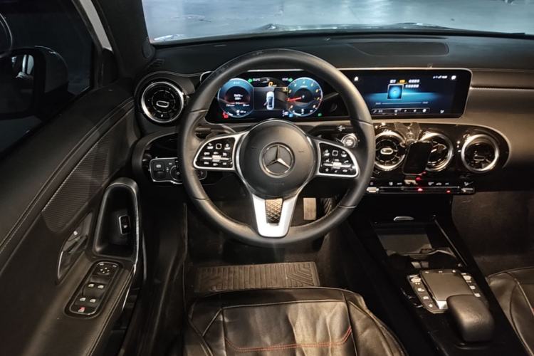 Used Mercedes-Benz A-Class 2020 Second Facelift A 180 L Sport Sedan Steering Wheel