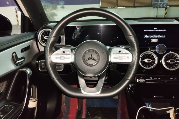 Used Mercedes-Benz A-Class 2020 A 220 L 4MATIC Sport Sedan Steering Wheel