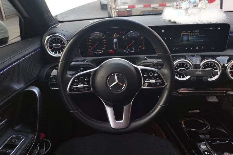 Used Mercedes-Benz A-Class 2020 Second Facelift A 180 L Sport Sedan Steering Wheel