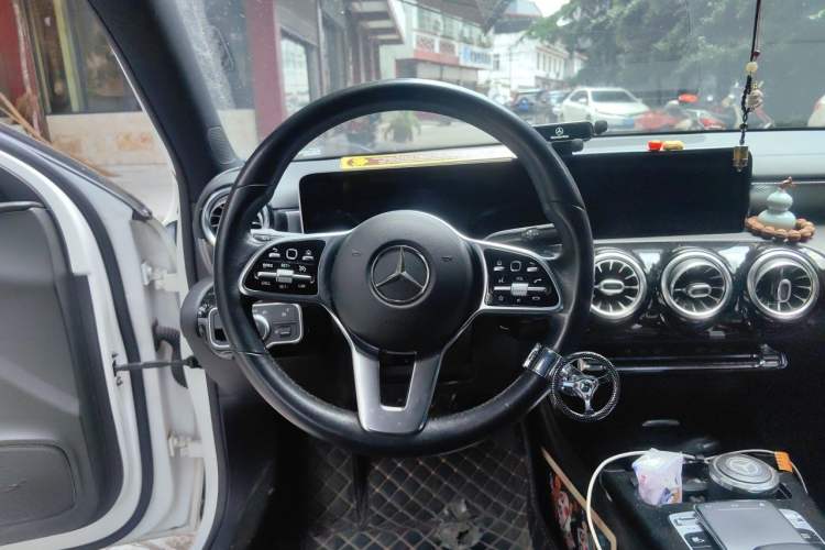 Used Mercedes-Benz A-Class 2020 A 200 L Steering Wheel