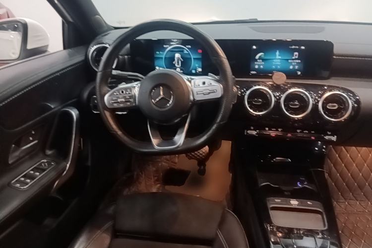 Used Mercedes-Benz A-Class 2020 A 180 L Sport Sedan Steering Wheel