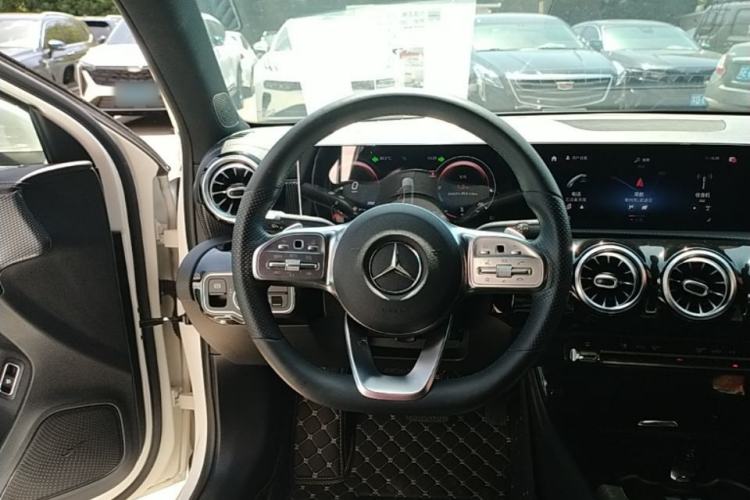 Used Mercedes-Benz A-Class 2020 A 200 L Sport Sedan Steering Wheel