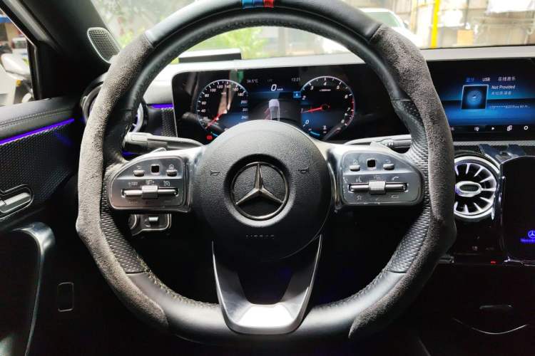 Used Mercedes-Benz A-Class 2020 A 200 L Sport Sedan Steering Wheel