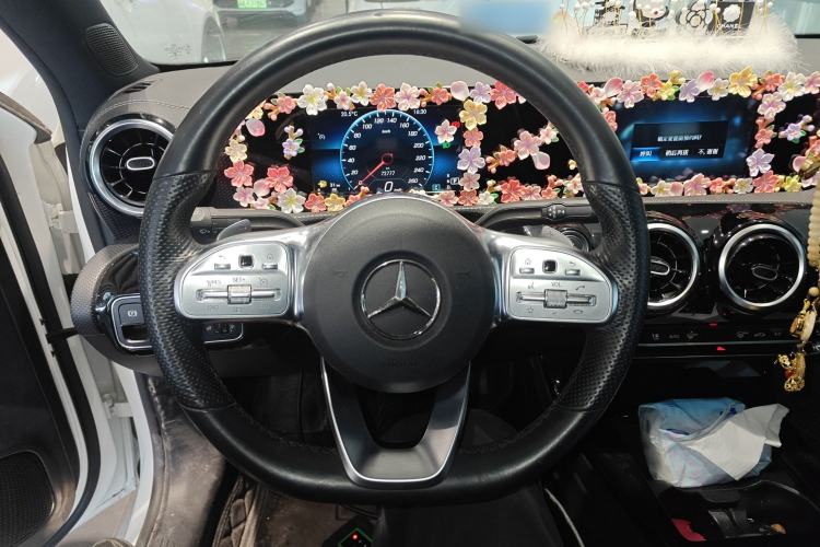 Used Mercedes-Benz A-Class 2020 A 180 L Sport Sedan Steering Wheel
