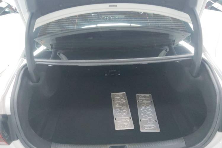Used Mercedes-Benz A-Class 2020 Restyled A 200 L Sport Sedan Fashion Version Trunk
