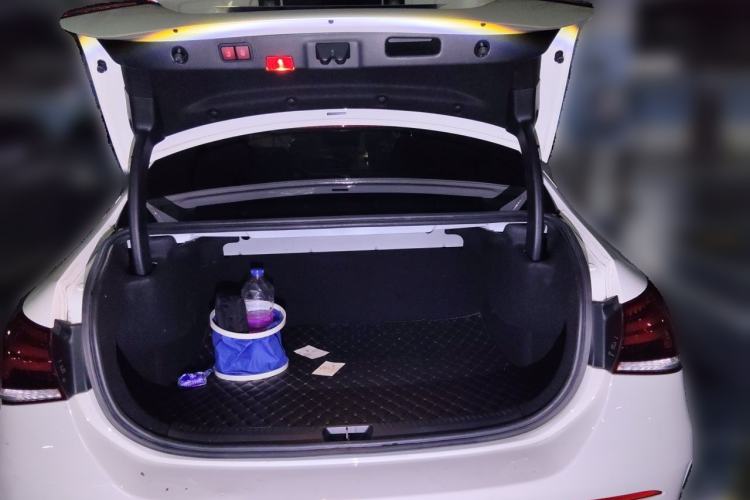 Used Mercedes-Benz A-Class 2020 Restyled A 200 L Sport Sedan Fashion Version Trunk
