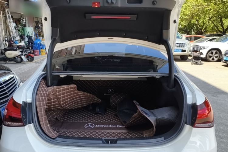 Used Mercedes-Benz A-Class 2020 Restyled A 200 L Sport Sedan Fashion Version Trunk