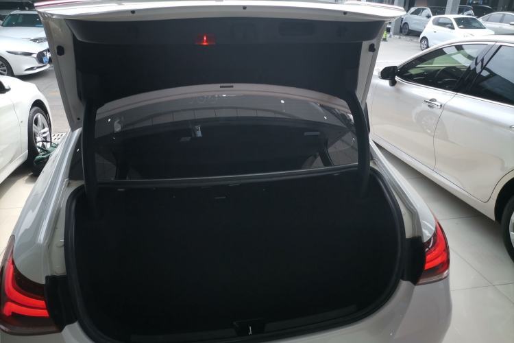 Used Mercedes-Benz A-Class 2020 Restyled A 200 L Sport Sedan Fashion Version Trunk