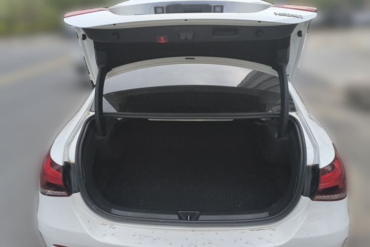 Used Mercedes-Benz A-Class 2020 Restyled A 200 L Sport Sedan Fashion Version Trunk
