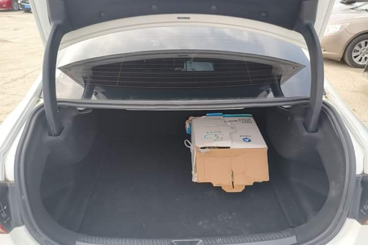 Used Mercedes-Benz A-Class 2020 Restyled A 200 L Sport Sedan Fashion Version Trunk
