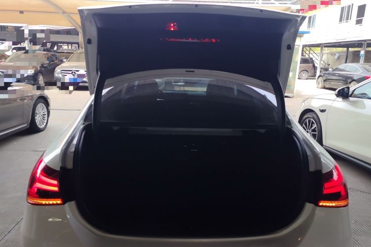 Used Mercedes-Benz A-Class 2020 Restyled A 200 L Sport Sedan Fashion Version Trunk