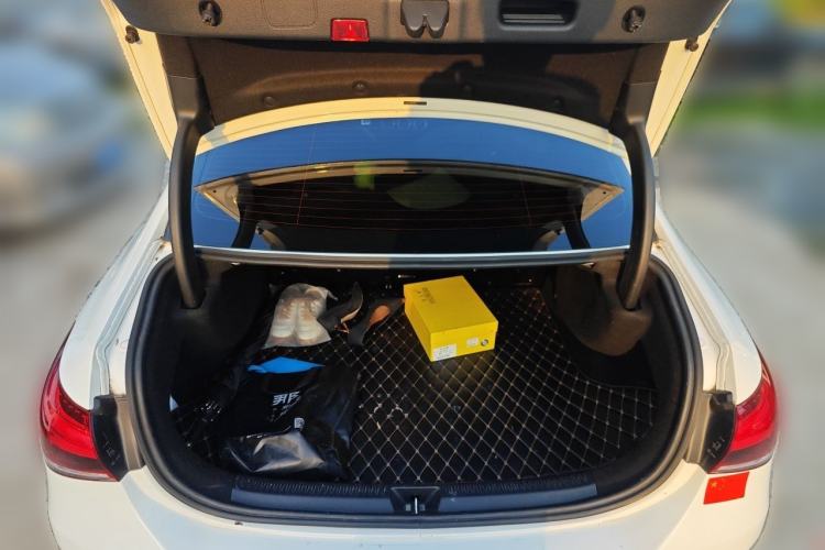 Used Mercedes-Benz A-Class 2020 Restyled A 200 L Sport Sedan Fashion Version Trunk