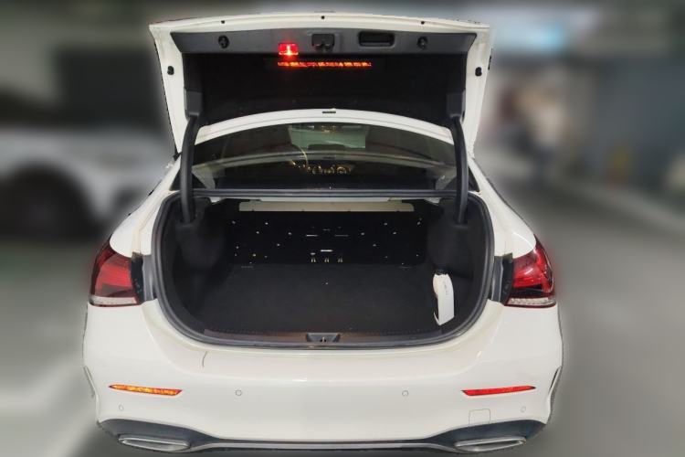 Used Mercedes-Benz A-Class 2020 Restyled A 200 L Sport Sedan Fashion Version Trunk