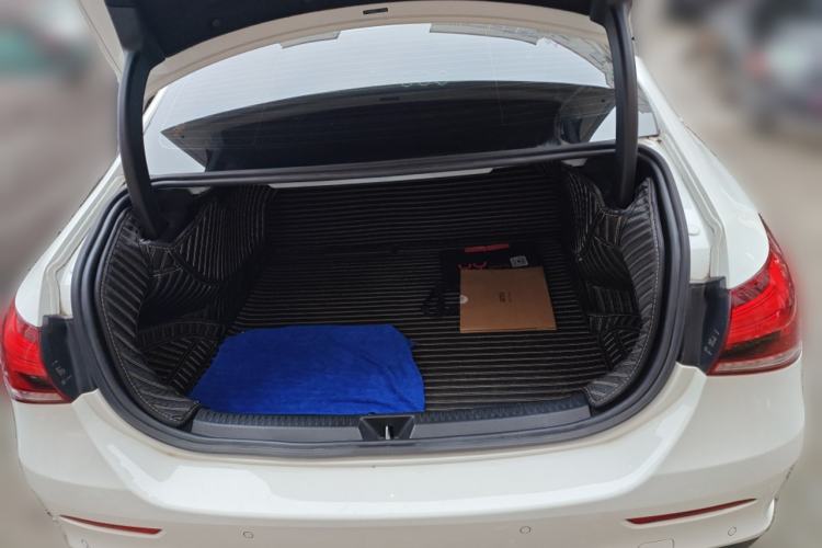 Used Mercedes-Benz A-Class 2020 Restyled A 200 L Sport Sedan Fashion Version Trunk