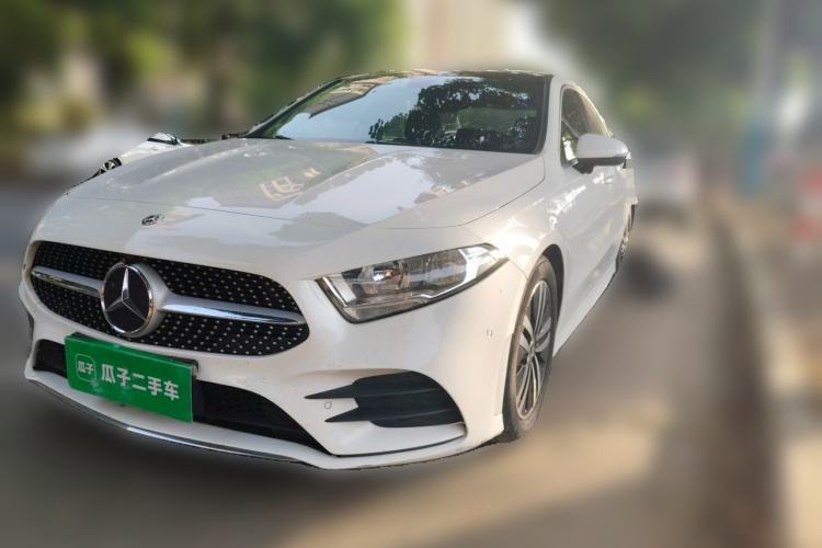 Used Mercedes-Benz A-Class 2020 A 180 L Sport Sedan Guazi used car, China used car export, Used car for sale, Used  cars, Cheapest cars for sale