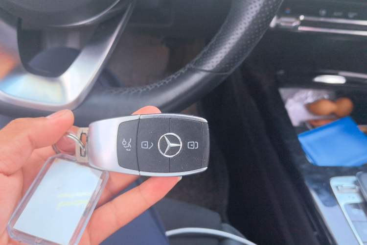 Used Mercedes-Benz A-Class 2020 Restyled A 200 L Sport Sedan Fashion Version Vehicle Key