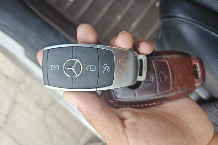 Used Mercedes-Benz A-Class 2020 Facelift A 180 L Sport Sedan Special Configuration Vehicle Key