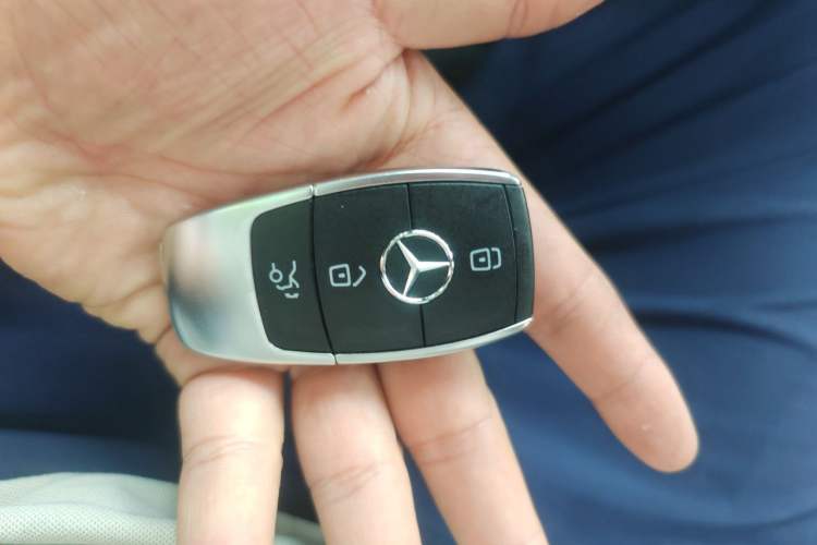 Used Mercedes-Benz A-Class 2020 Restyled A 200 L Sport Sedan Fashion Version Vehicle Key