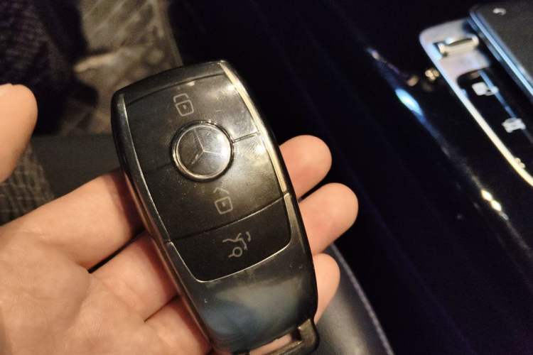 Used Mercedes-Benz A-Class 2020 Restyled A 200 L Sport Sedan Fashion Version Vehicle Key