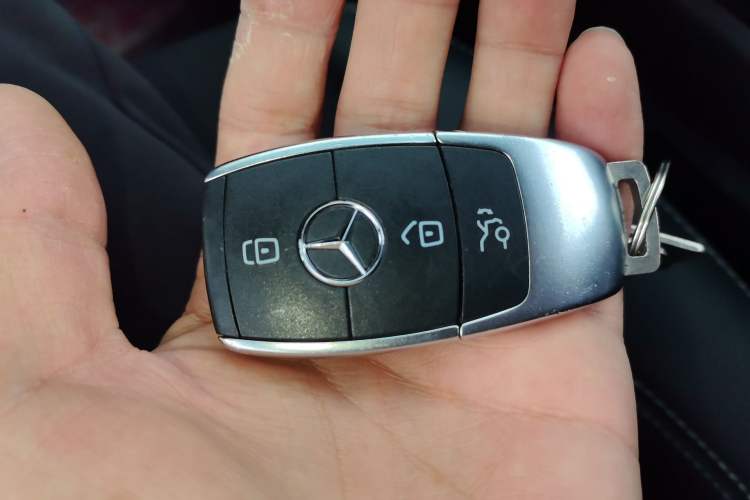 Used Mercedes-Benz A-Class 2020 Restyled A 200 L Sport Sedan Fashion Version Vehicle Key