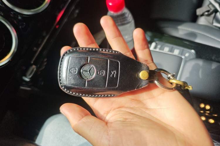 Used Mercedes-Benz A-Class 2020 Second Facelift A 180 L Sport Sedan Vehicle Key
