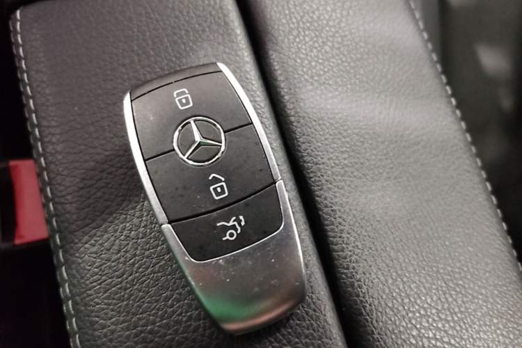 Used Mercedes-Benz A-Class 2020 Restyled A 200 L Sport Sedan Fashion Version Vehicle Key