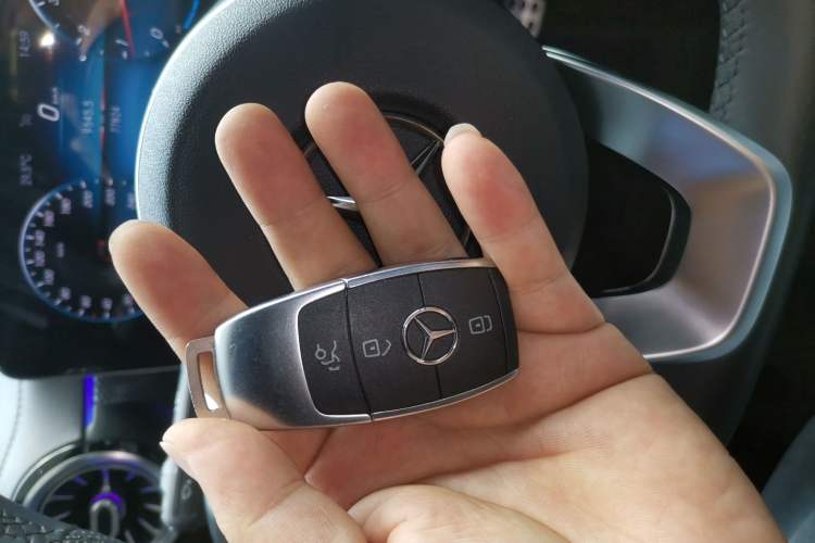 Used Mercedes-Benz A-Class 2020 Restyled A 200 L Sport Sedan Fashion Version Vehicle Key