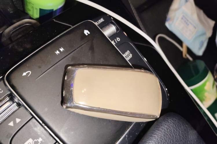 Used Mercedes-Benz A-Class 2020 Restyled A 200 L Sport Sedan Fashion Version Vehicle Key