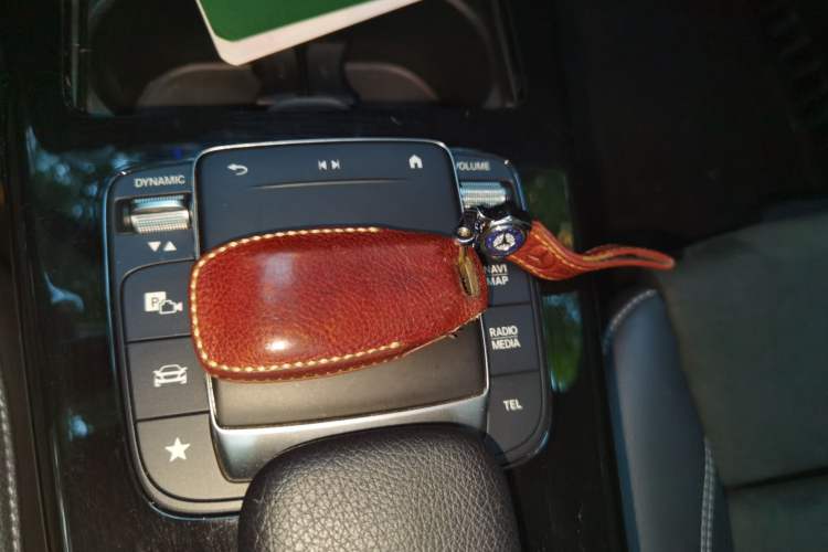 Used Mercedes-Benz A-Class 2020 Restyled A 200 L Sport Sedan Fashion Version Vehicle Key