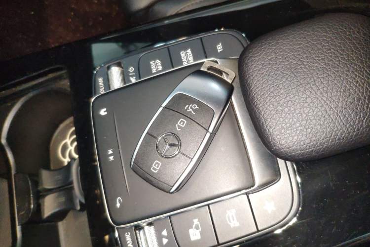 Used Mercedes-Benz A-Class 2020 Second Facelift A 180 L Sport Sedan Vehicle Key