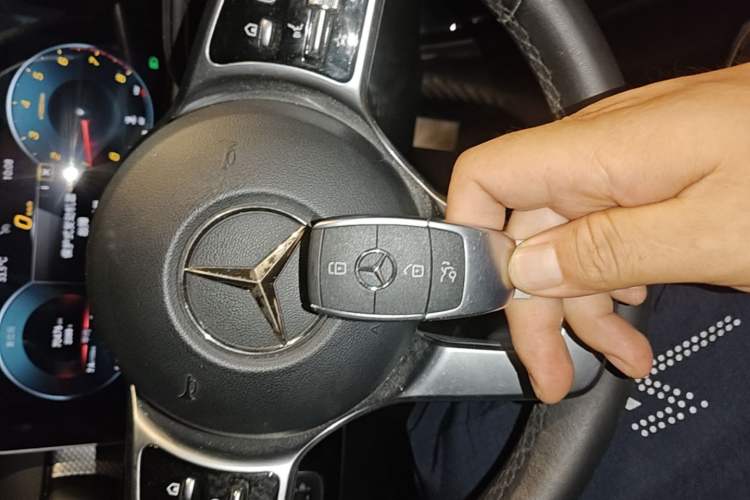 Used Mercedes-Benz A-Class 2020 Second Facelift A 180 L Sport Sedan Vehicle Key